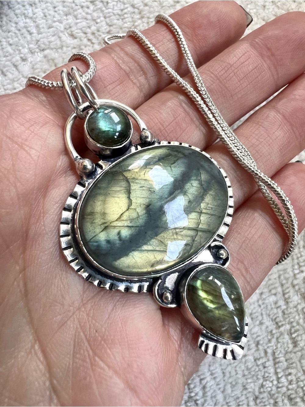 925 Dragons Eye Flash Labradorite Pendant Necklace